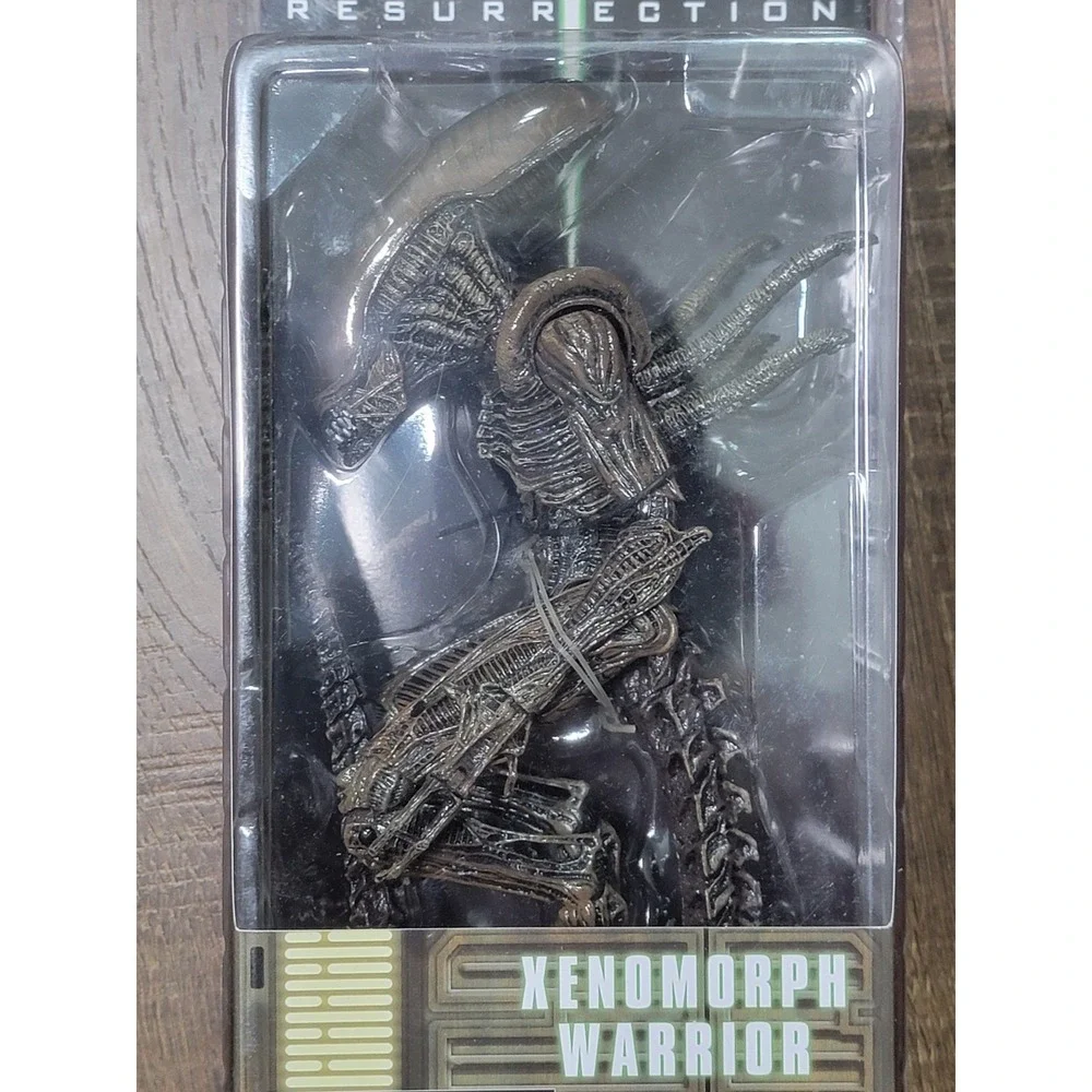 Alien Resurrection Xenomorph Warrior Action Figure New In Box Sci-Fi Horror